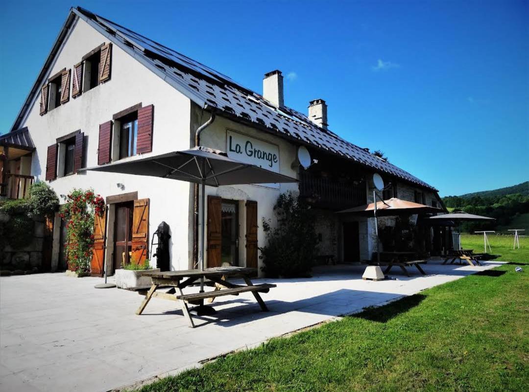 La Grange Des Plans Apartment Le Grand-Abergement Bagian luar foto